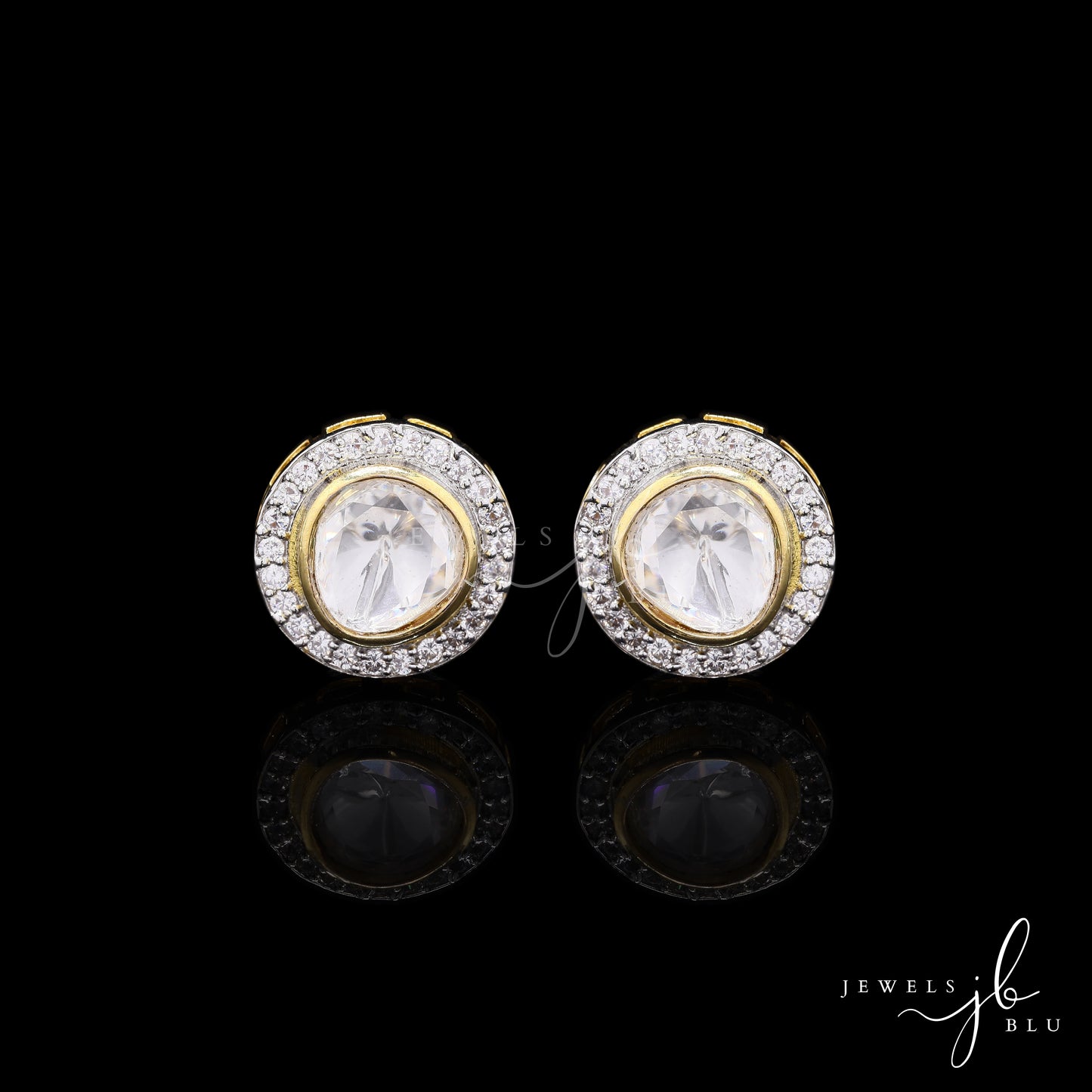 Gold Finish Polki Diamond Bezel Setting Mens Cuff Link Pair with Diamond Cluster