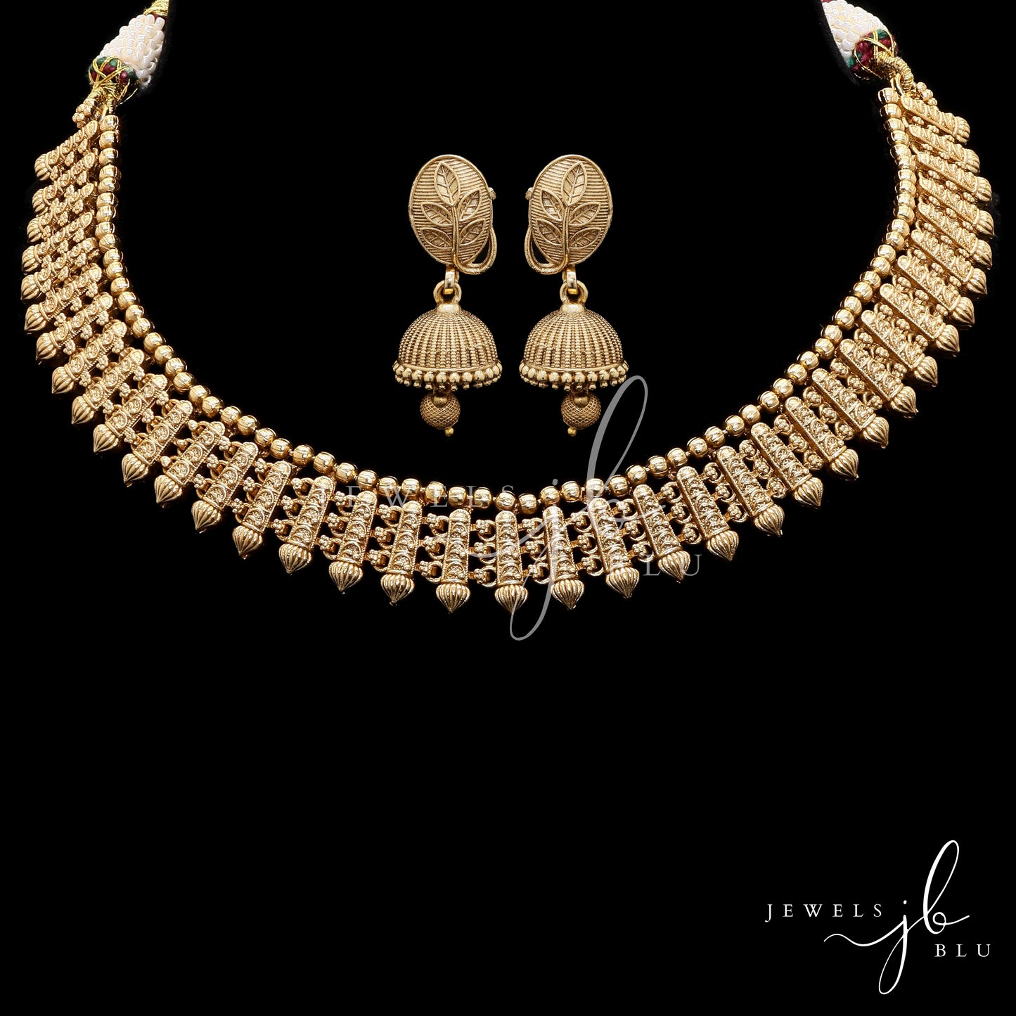 Gold Finish Traditional Avalam Temple Jewelry Necklace Set with Gold Finish Jhumkis