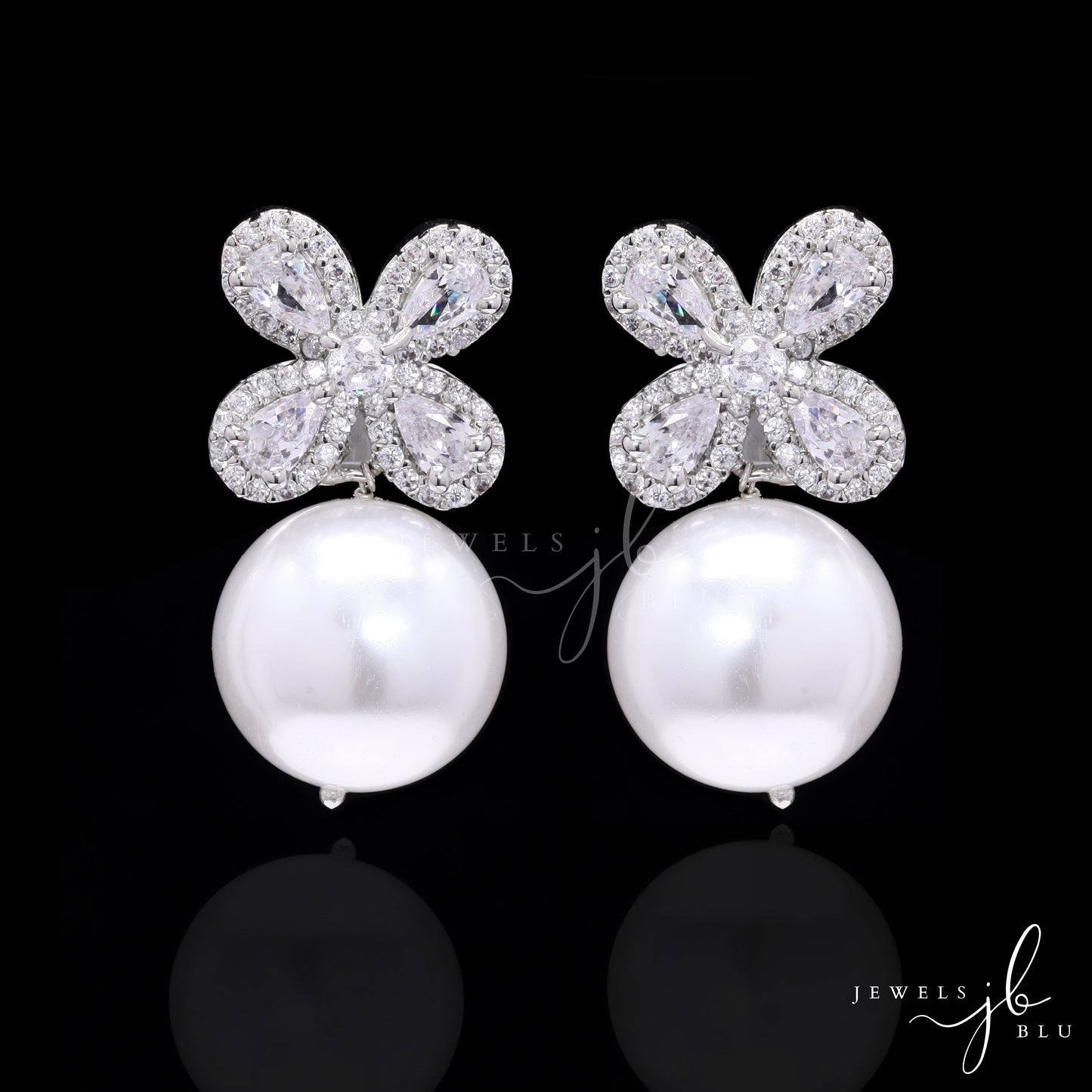 Fresh Water Pearl and Drop Solitaire Cynthia Studs