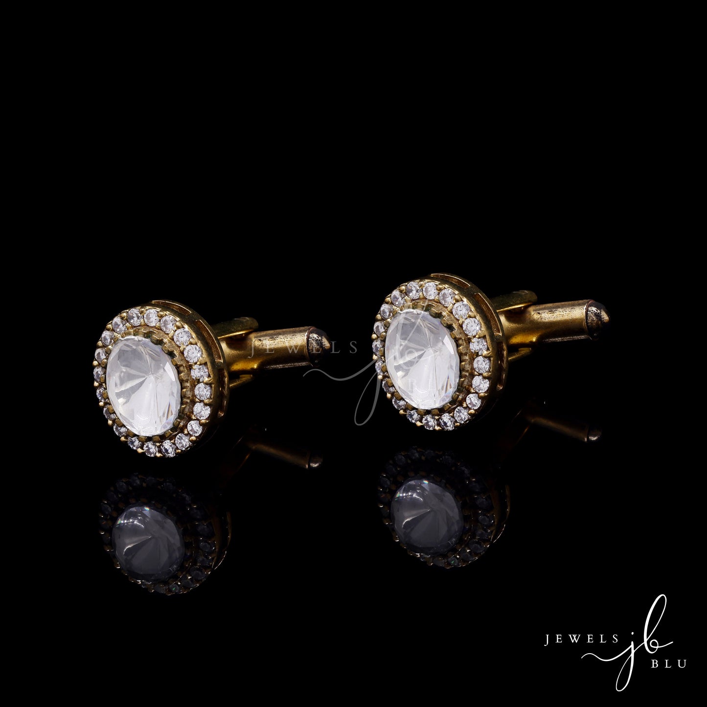 Cuff Link 32
