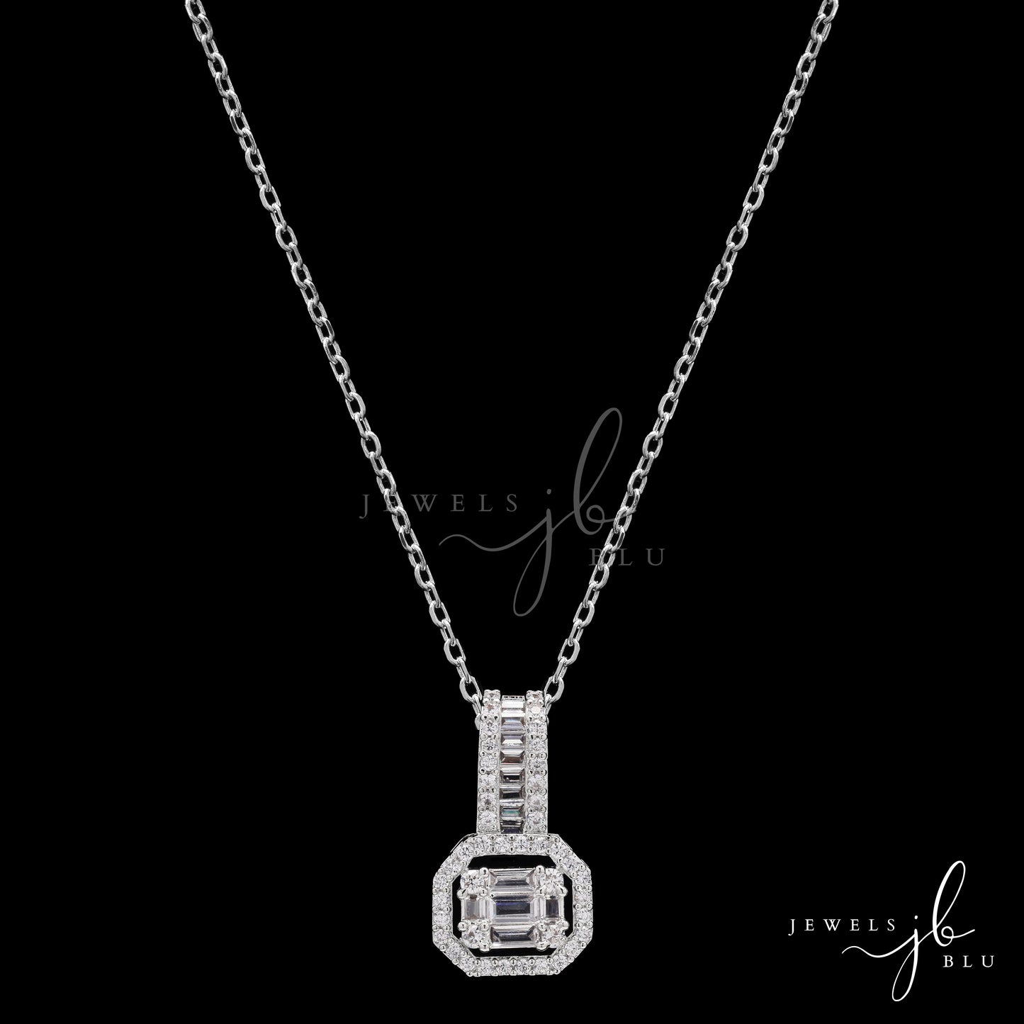 Samara Diamond Pendant Set