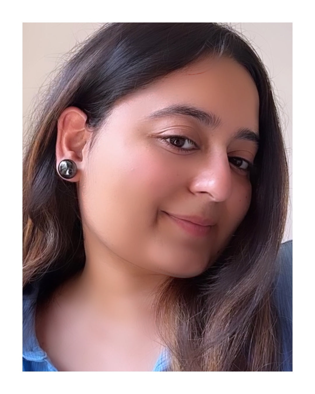 16 mm Full Round Pearl Studs (black)