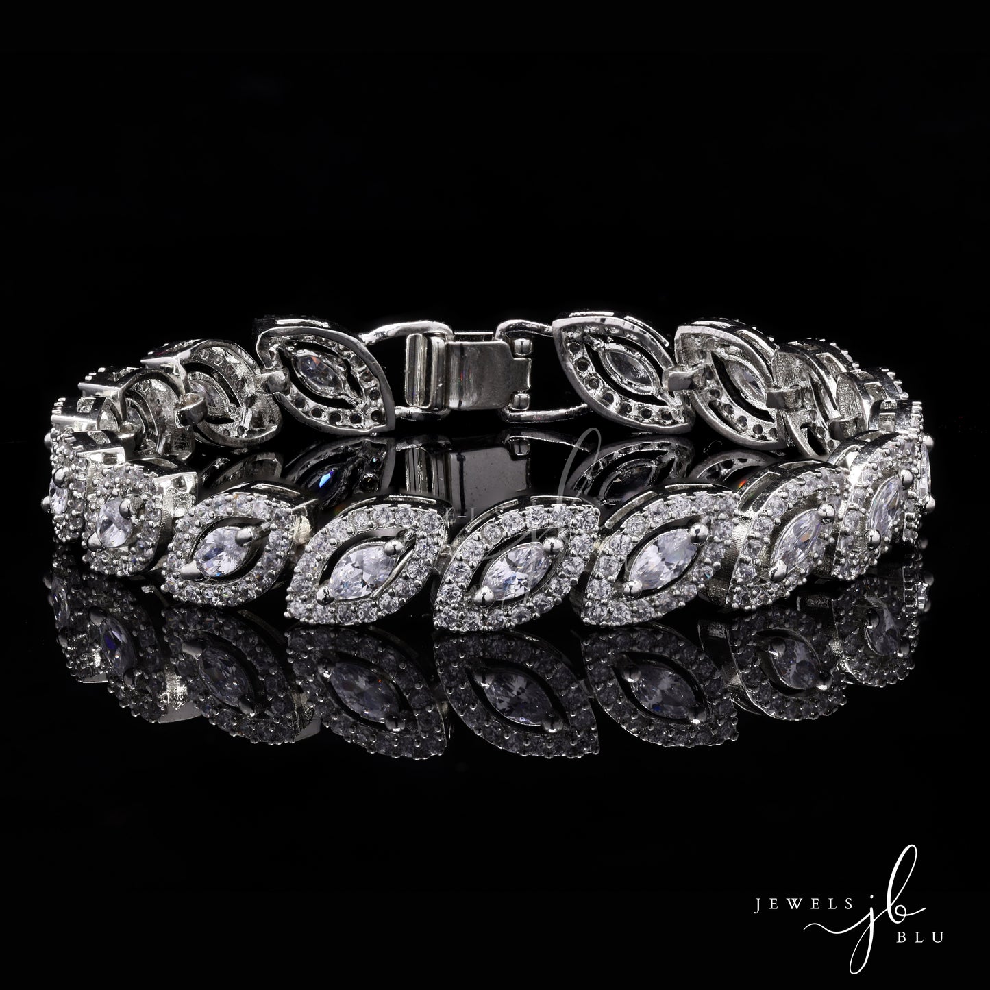 Marquise Solitaire Benita Tennis Bracelet