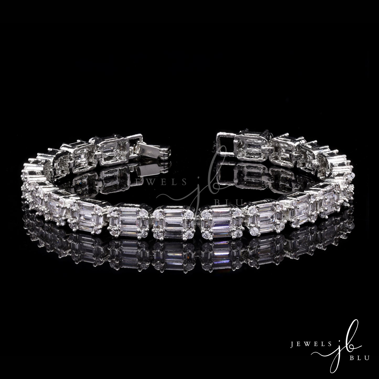 Emerald Cut Solitaire Nyla Tennis Bracelet