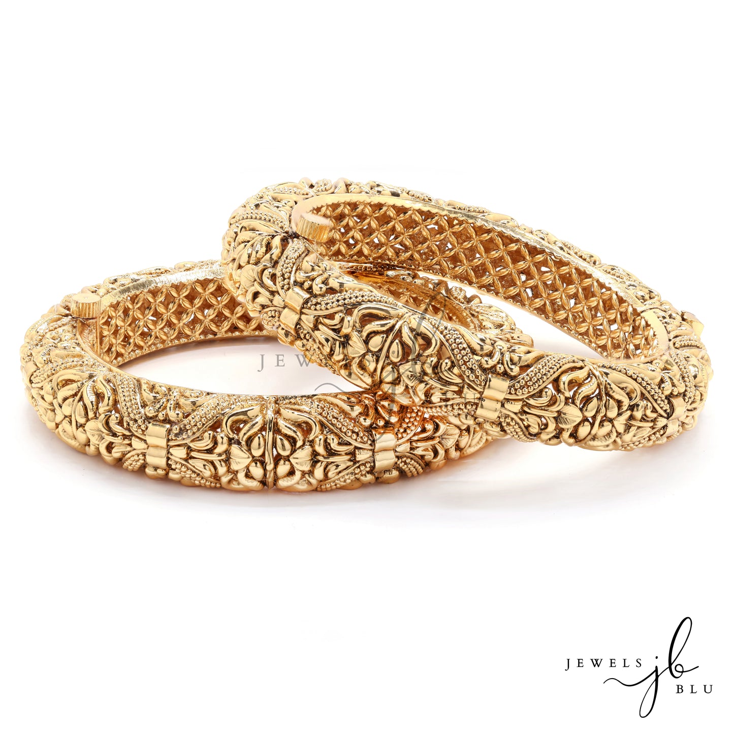 Mandana Tradtional Gold Finish Openable Bangle Pair