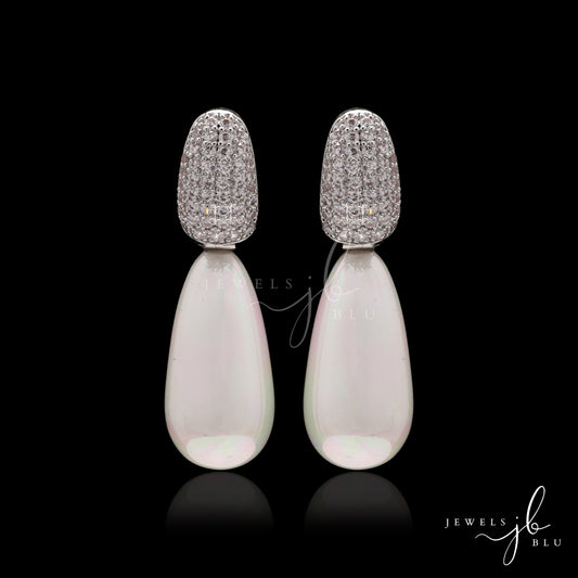 Fiorella Pearly White Party Earrings