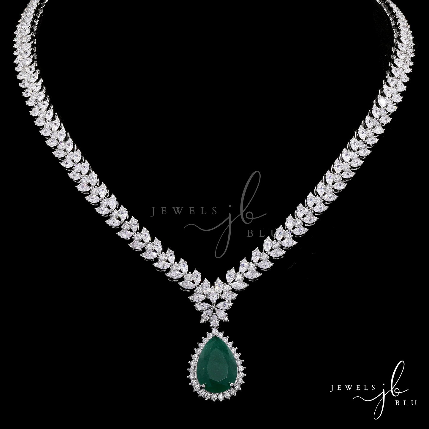 Premium Emerald and Marquise Diamond Beyonce Necklace Set with Earrings