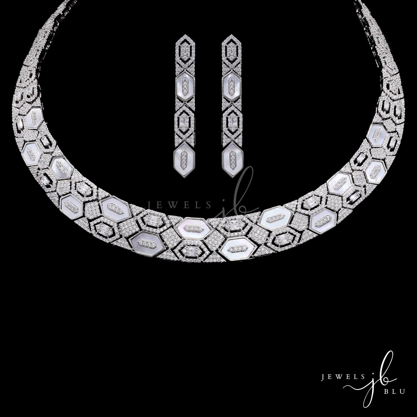 Premium Italian Setting Mother of Pearl Rihana Necklace Set with Earrings