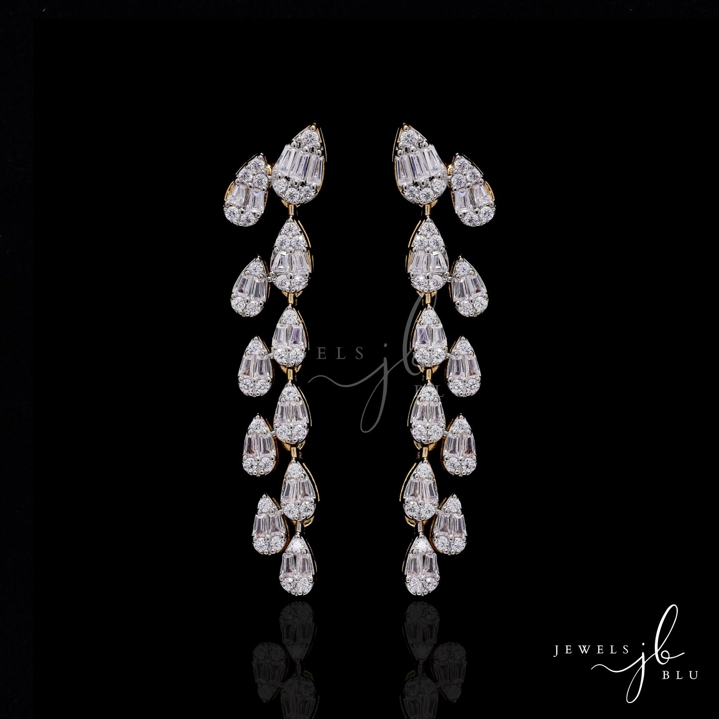 Premium Gold Finish Octa Setting Drop Shaped Necklace Set with Earrings