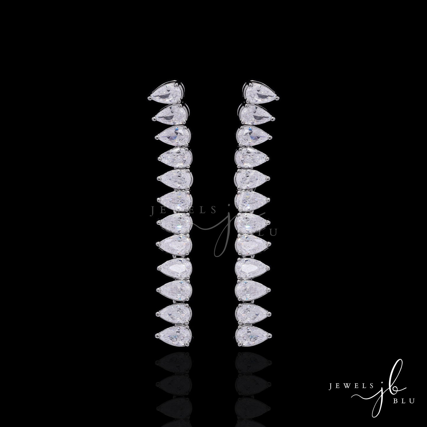 Premium 50 Pointer Drop Solitaire Marky Necklace Set with Earrings