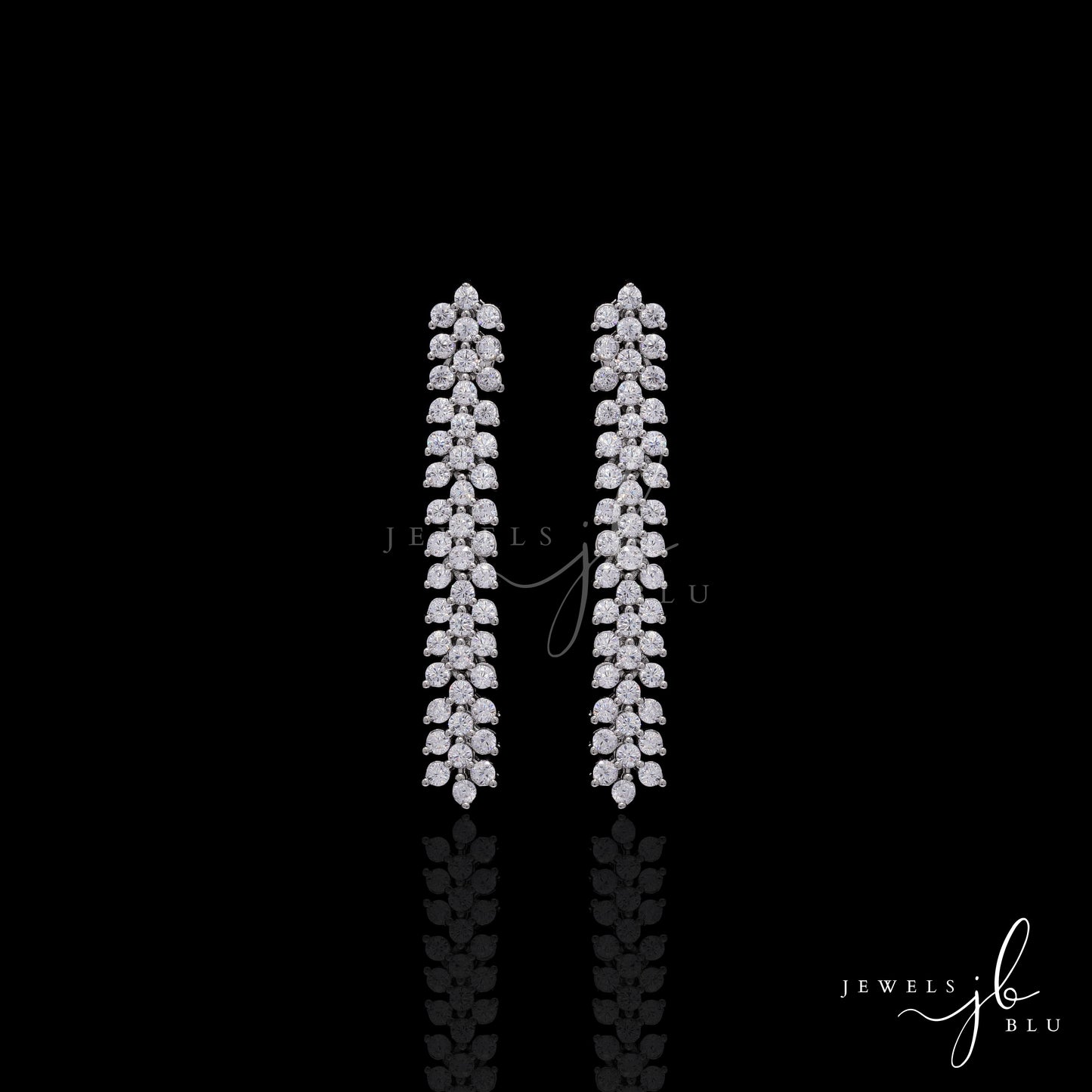 Three Line Mini Classic Solitaire Nyssa Necklace Set with Earrings