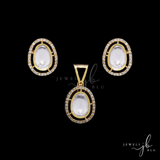 Gold Finish Classic Oval Polki Ary Pendant Set ( Without Chain )