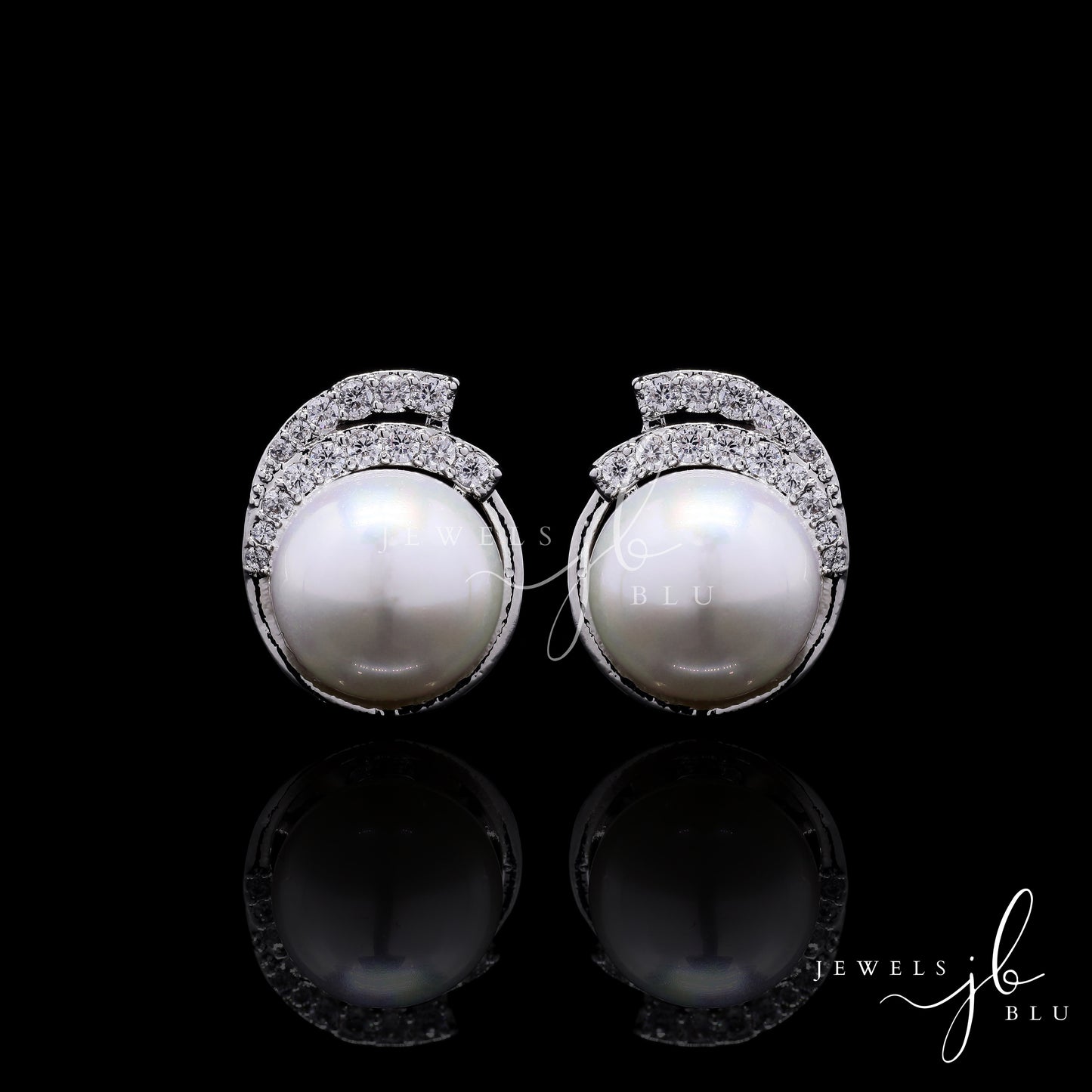 Freya Fresh Water Pearl  American Diamond Studs