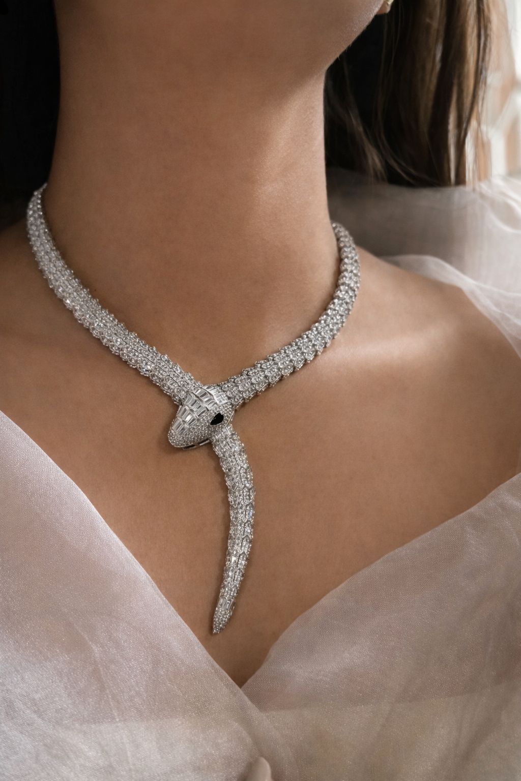 Premium Necklace with Micro Setting Diamonds and Emerald Eye Detailing