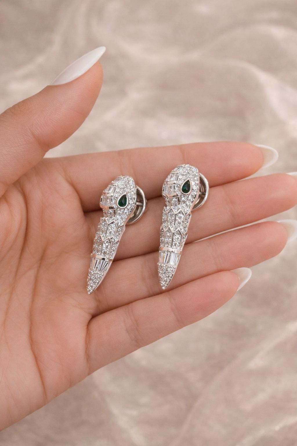Premium Necklace with Micro Setting Diamonds and Emerald Eye Detailing