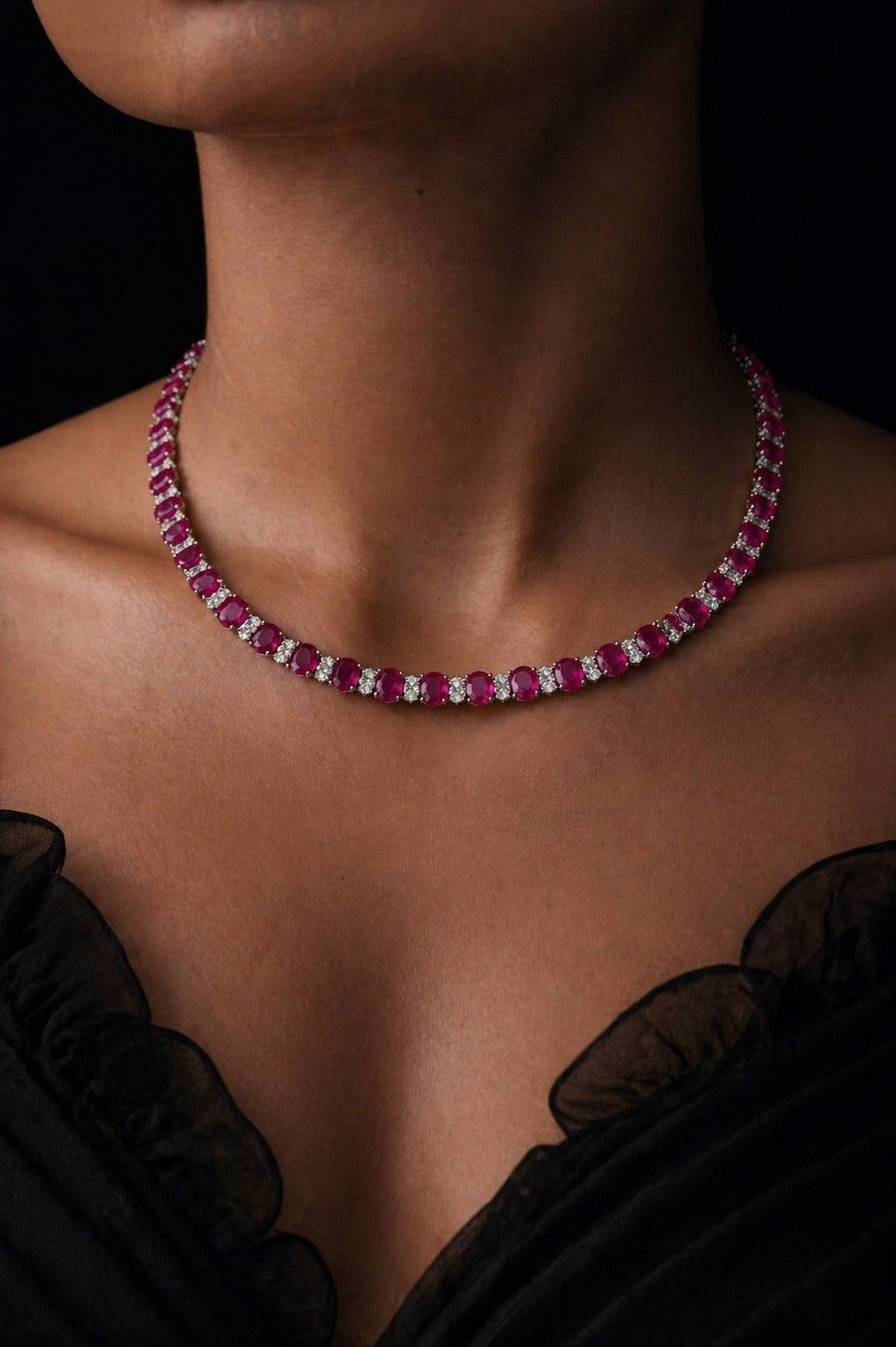 Premium Oval and White Ruby Solitaire Necklace Set