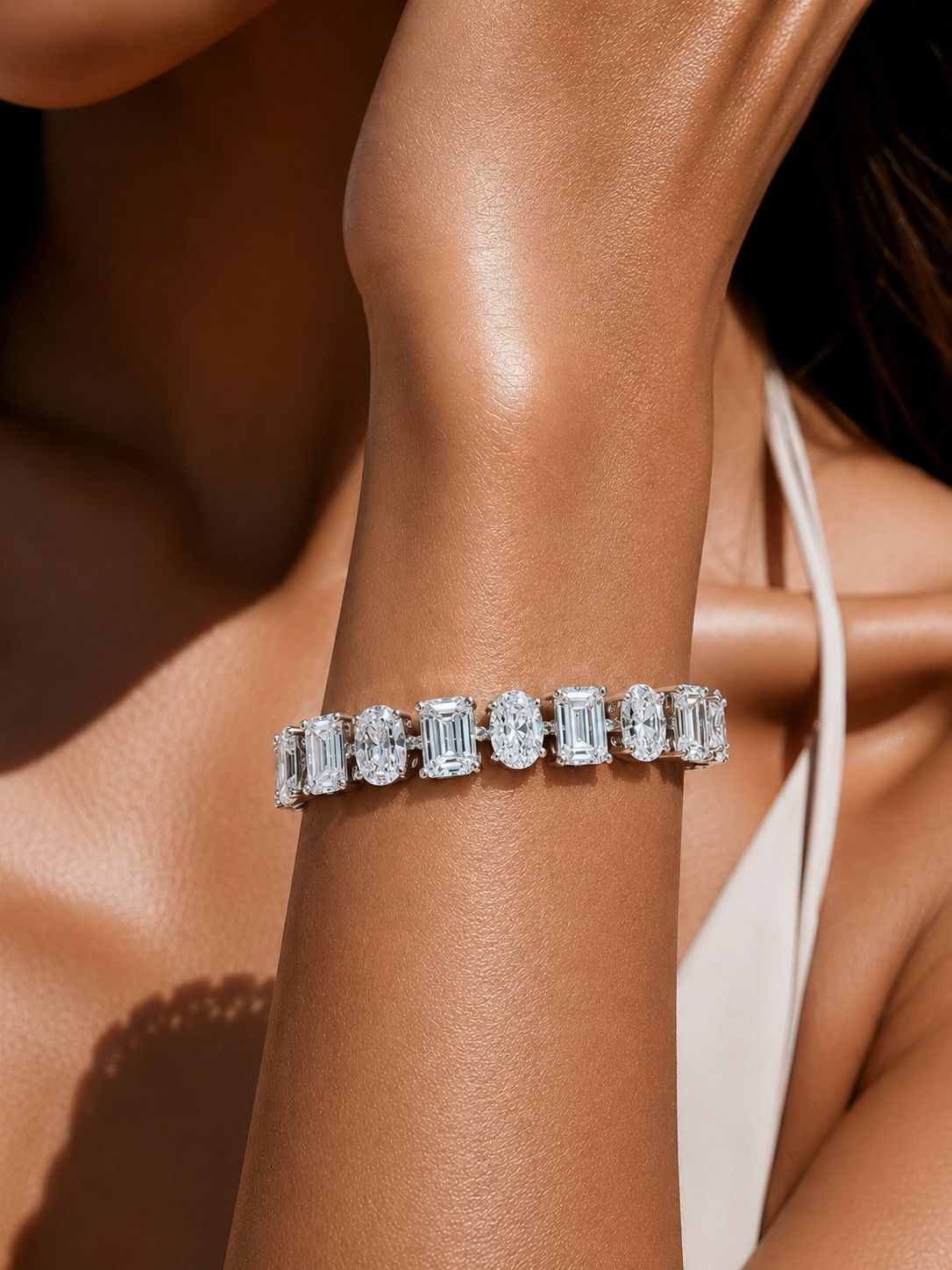 Oval Cut and Emerald Cut Solitaire Diamond Tennis Bracelet for Women