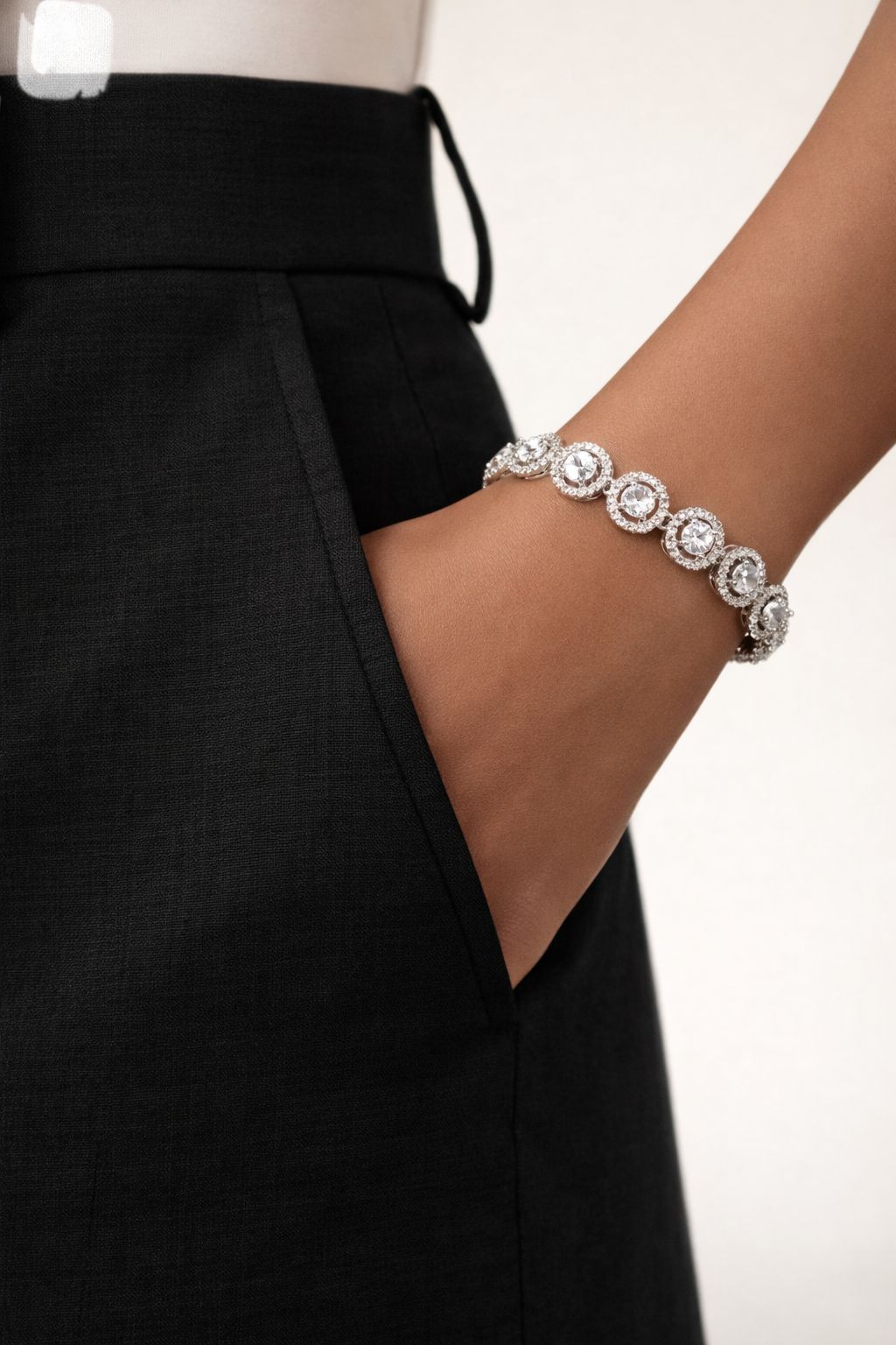 Classic Round Cut Solitaire Halo Tennis Bracelet