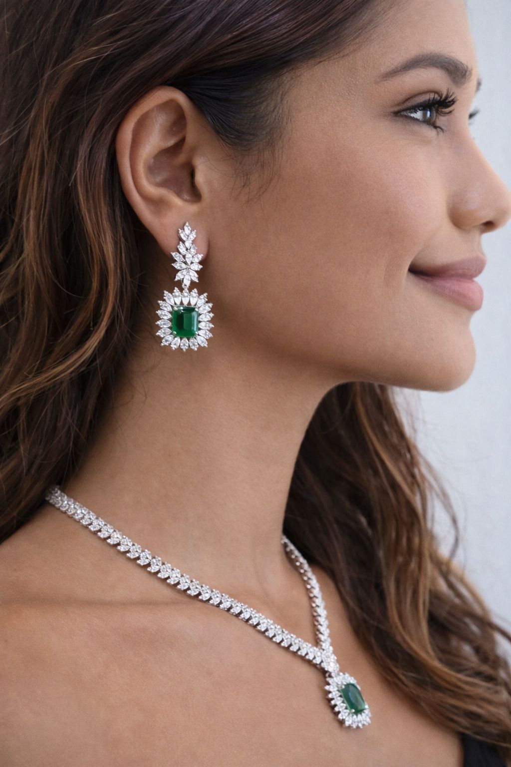 Premium Emerald and Marquise Diamond Monaco Necklace Set with Earrings