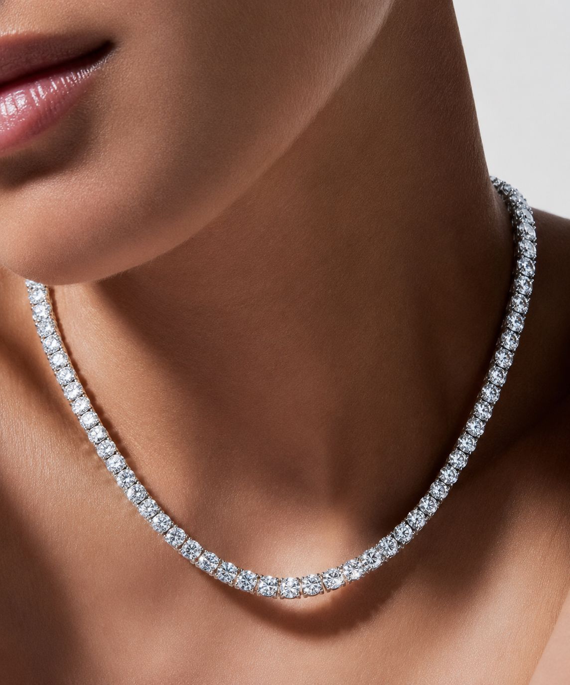 Classic Pointer Solitaire Single Line Necklace Set with Earrings