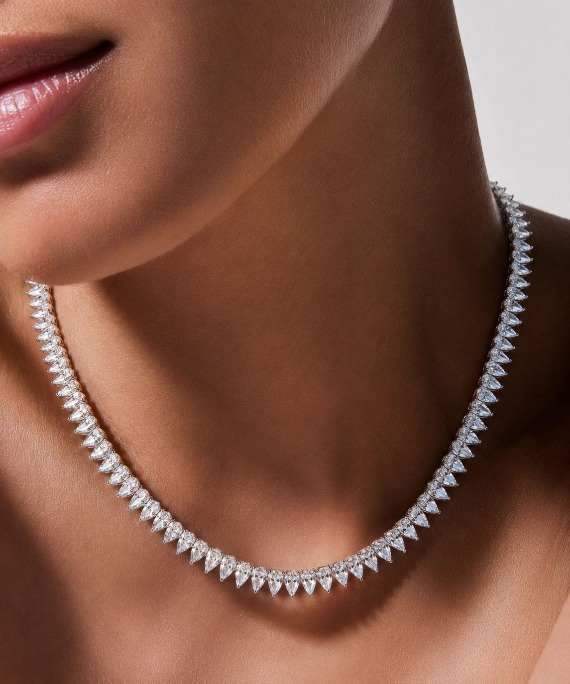 Premium 50 Pointer Drop Solitaire Marky Necklace Set with Earrings