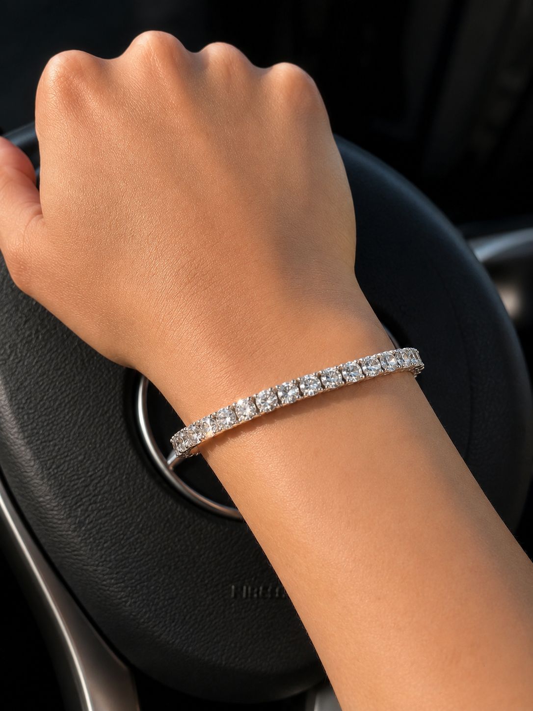 25 Pointer American Diamond Solitaire Classic Anti Tarnish Tennis Bracelet